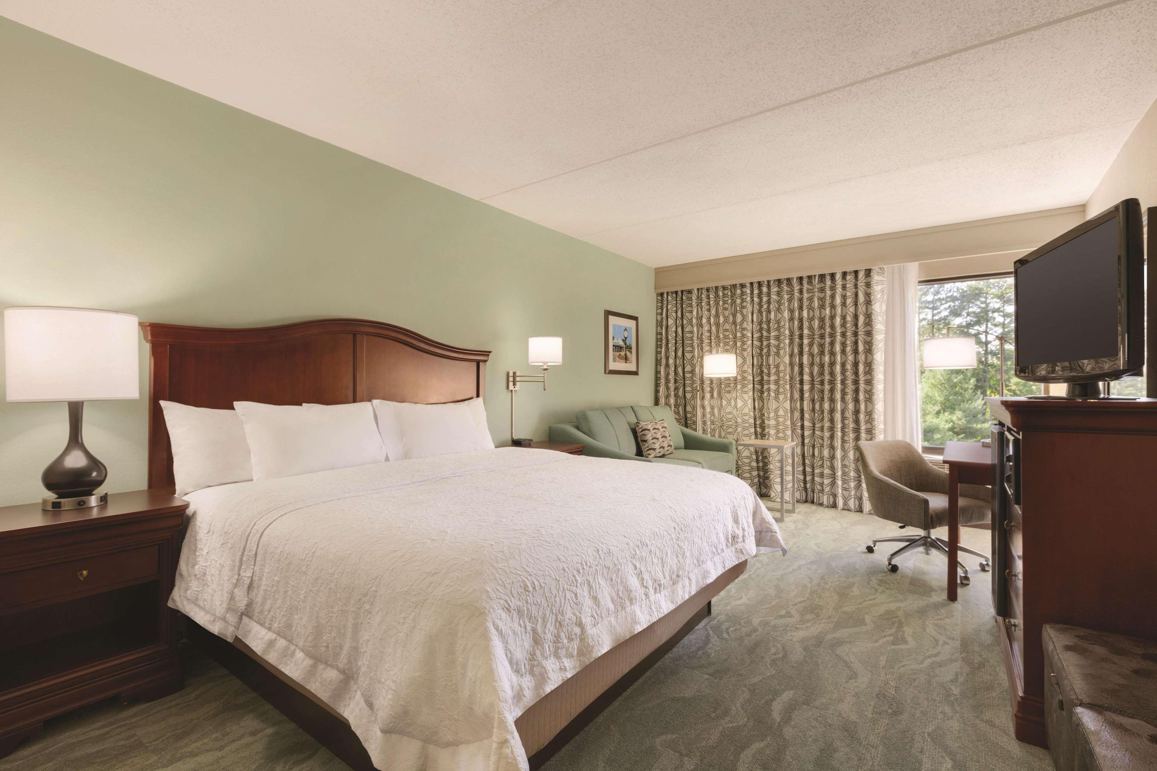 Hampton Inn Richmond/Ашленд Экстерьер фото