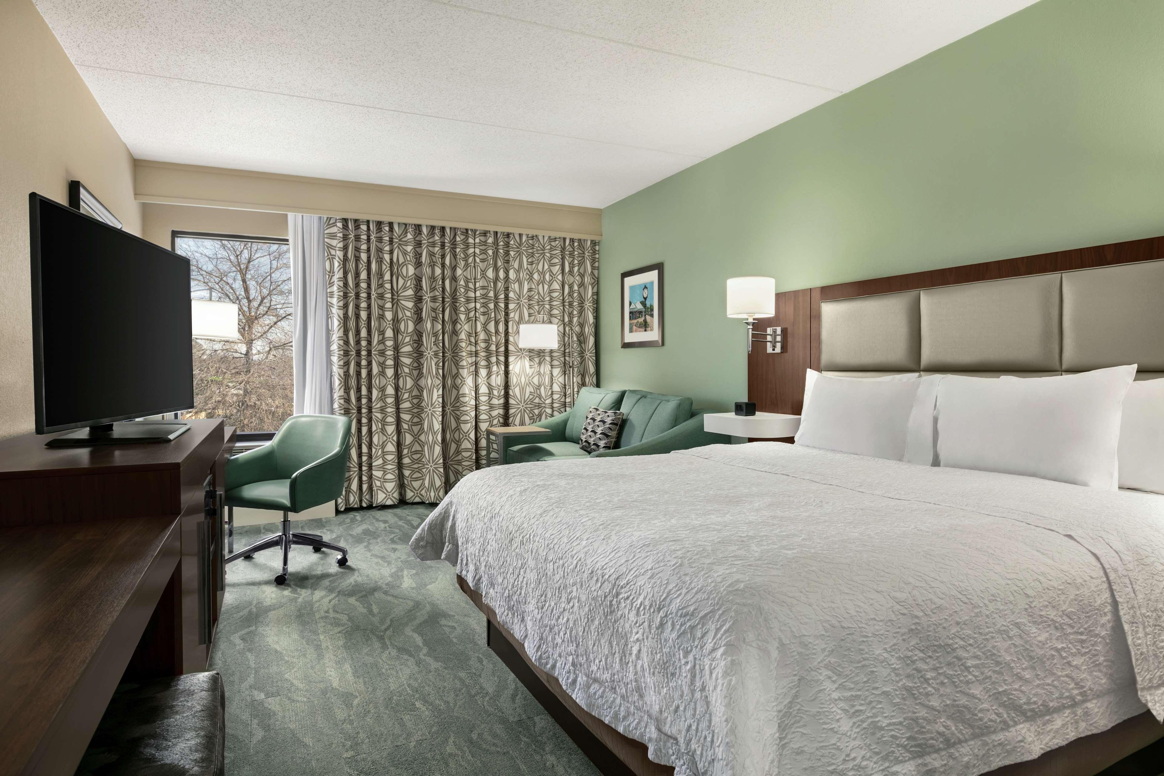 Hampton Inn Richmond/Ашленд Экстерьер фото